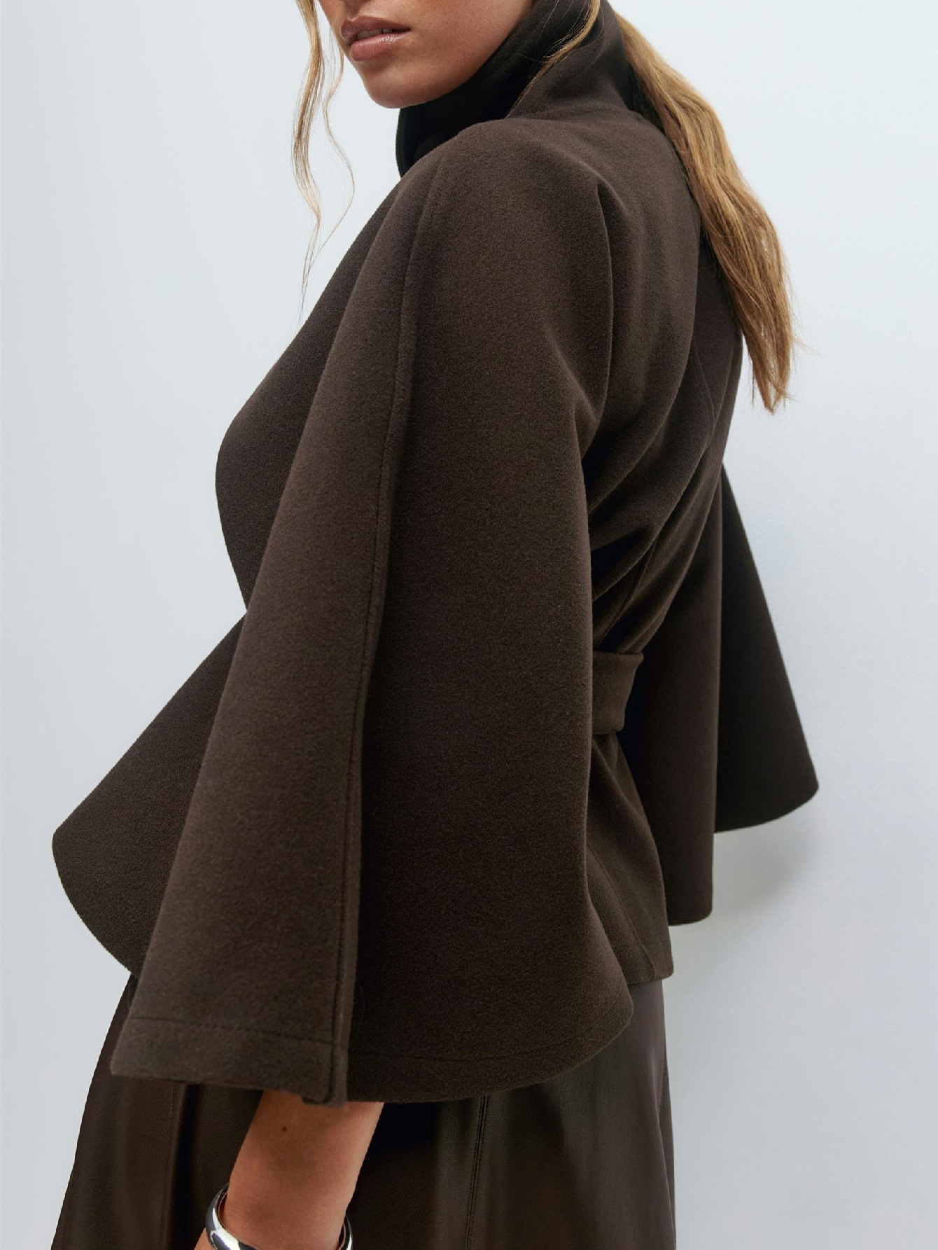 29fbbaf3 3bf9 4455 A820 E5fe549e6390