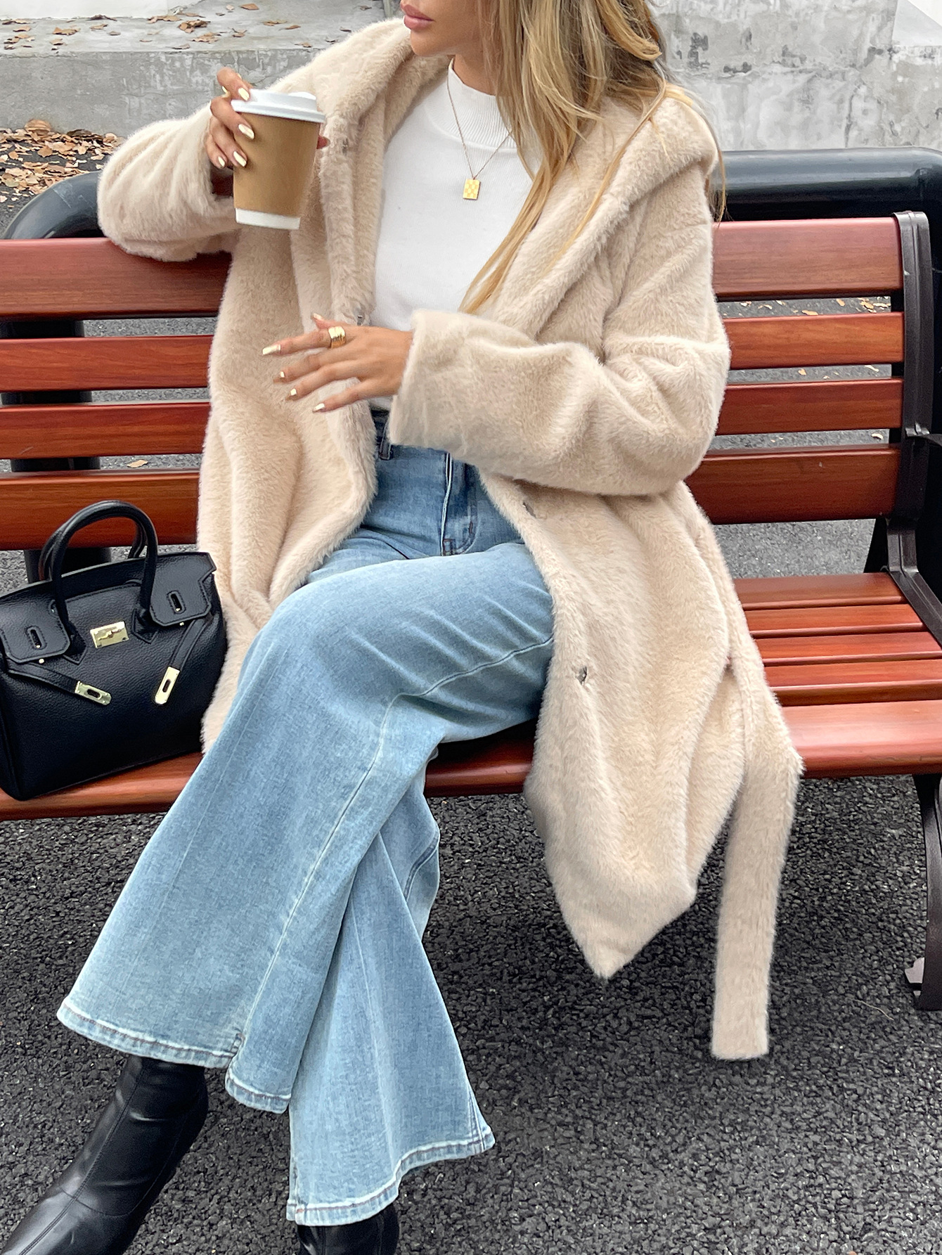 2fbd2a32 B1ff 4800 B4c1 5ee2549d9daa