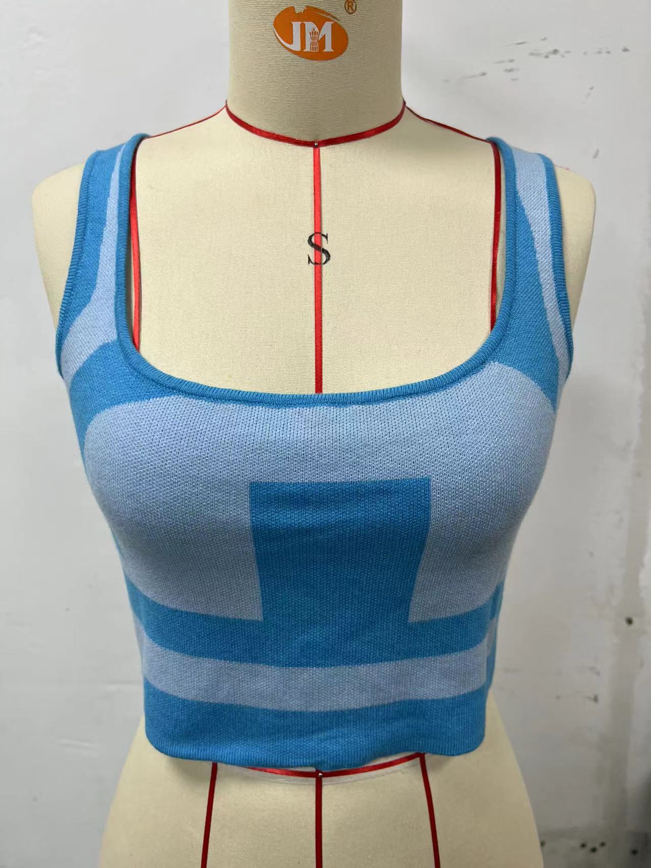 434fa1ce 77d0 477a 83d3 5e07618fecb0