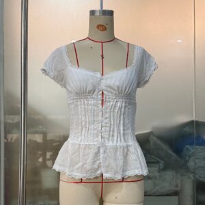 pleated shoulder hanging low collar lace slim fit crop top