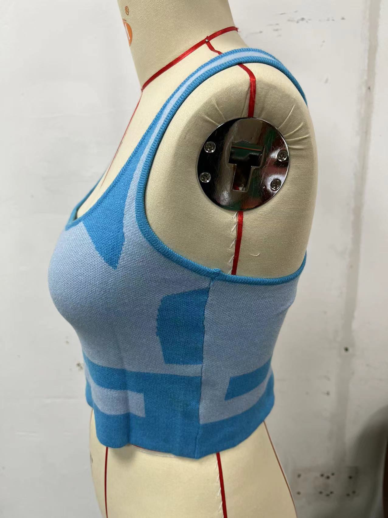 9dad36de Abc0 4f6c Aa00 262a71e1cbcf