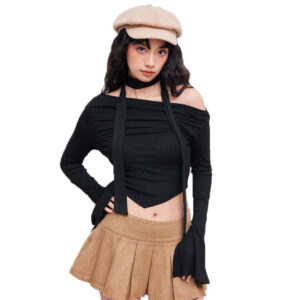 sweet and spicy style sexy t shirt autumn and winter off shoulder design short top