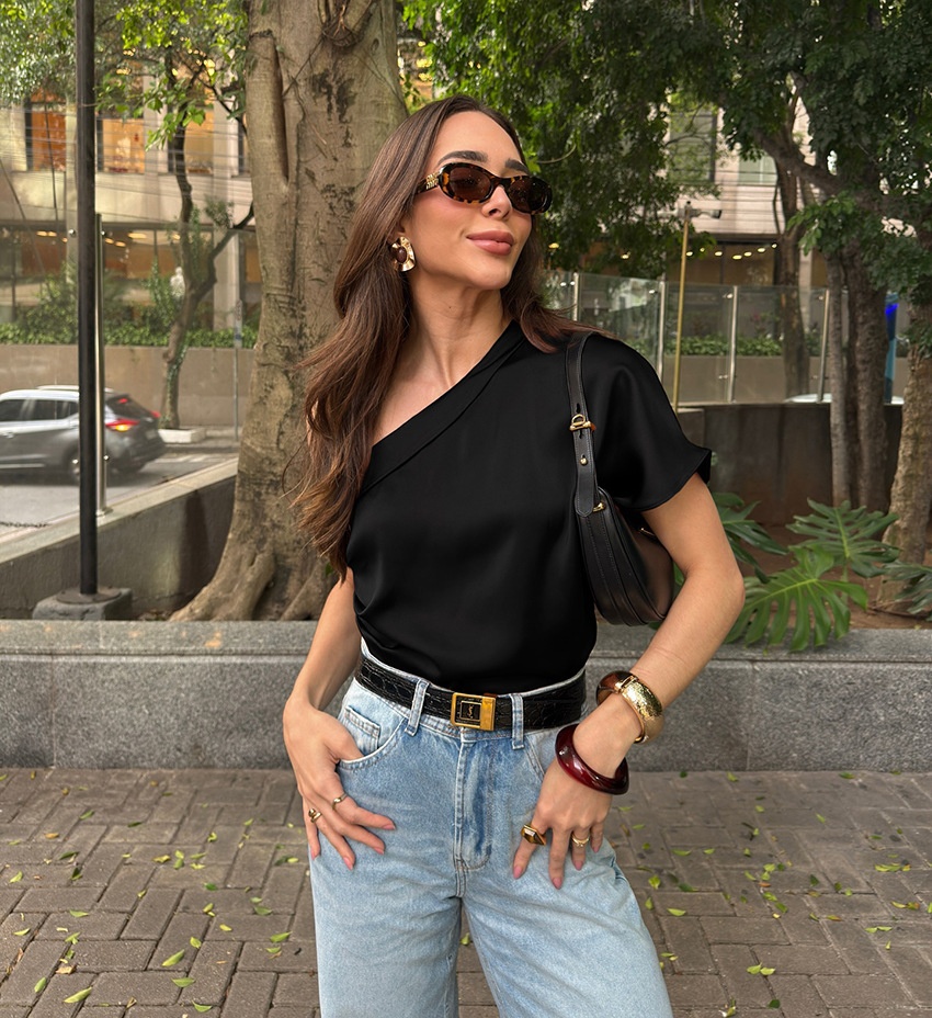 B5fbbf01 60e8 4e6e 9ddc 5e7d7acbd80e Trans