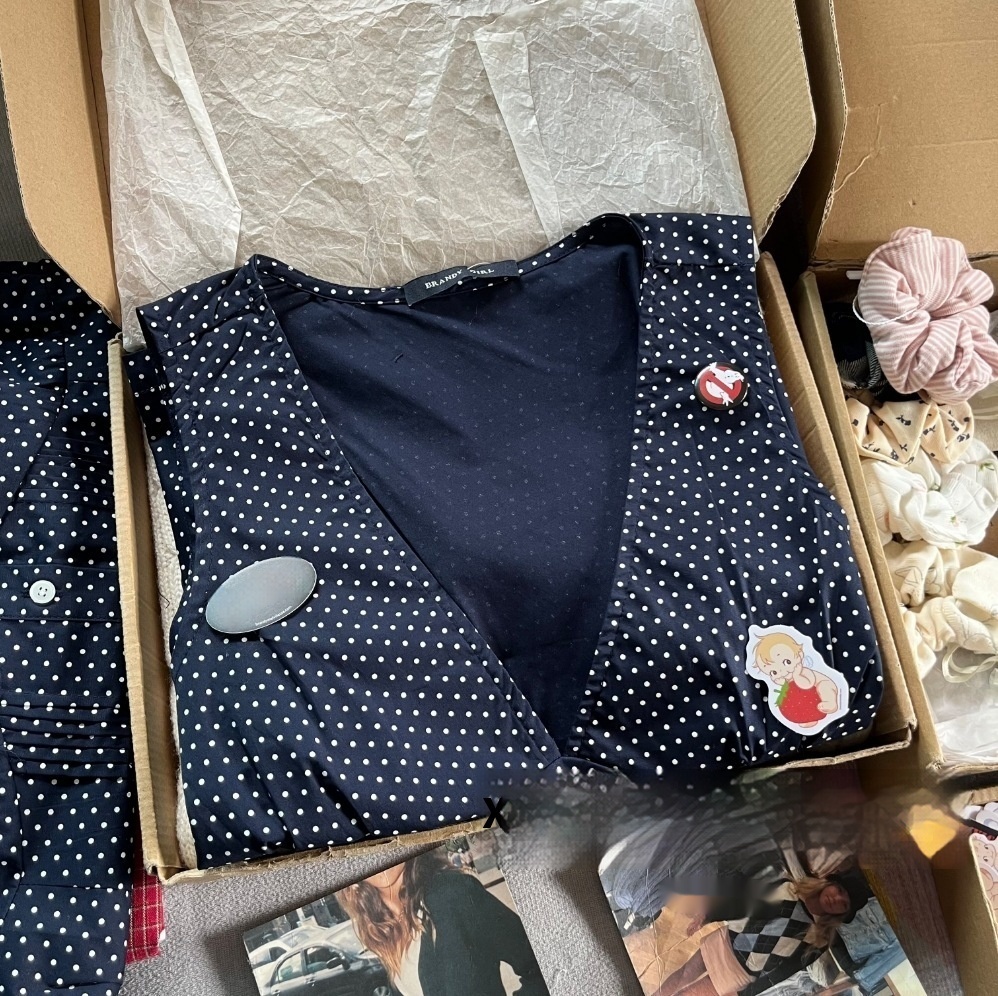 Navy Blue Polka Dot V-neck Tight Waist Outerwear Top D47cd29e D559 4996 80ee 4ac97d47bca4 Trans