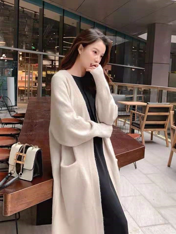 Ea88e195 32d5 41b4 94c9 27b64f8151c8 Trans