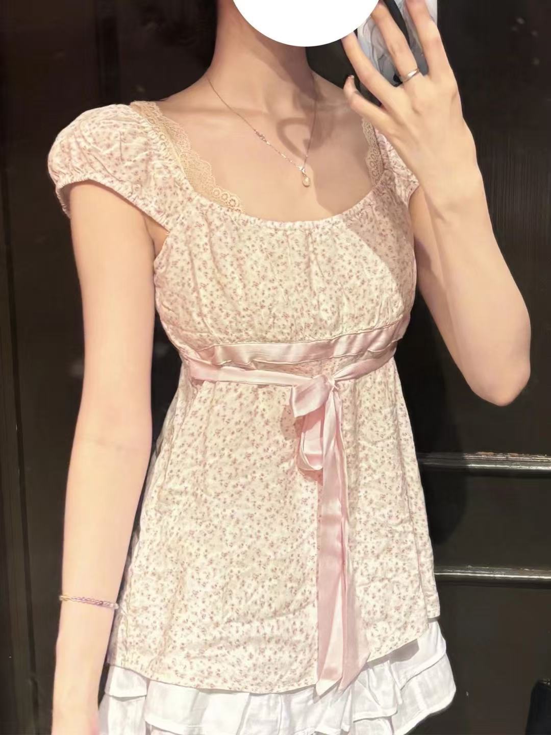 Efc113c0 232c 4ac3 A457 C78eb41be417