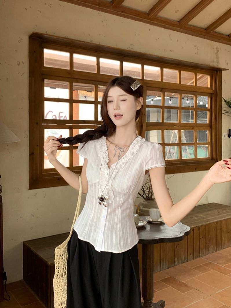 Fa04a314 7998 4e7a 9b7f 8da03f885d32 Trans